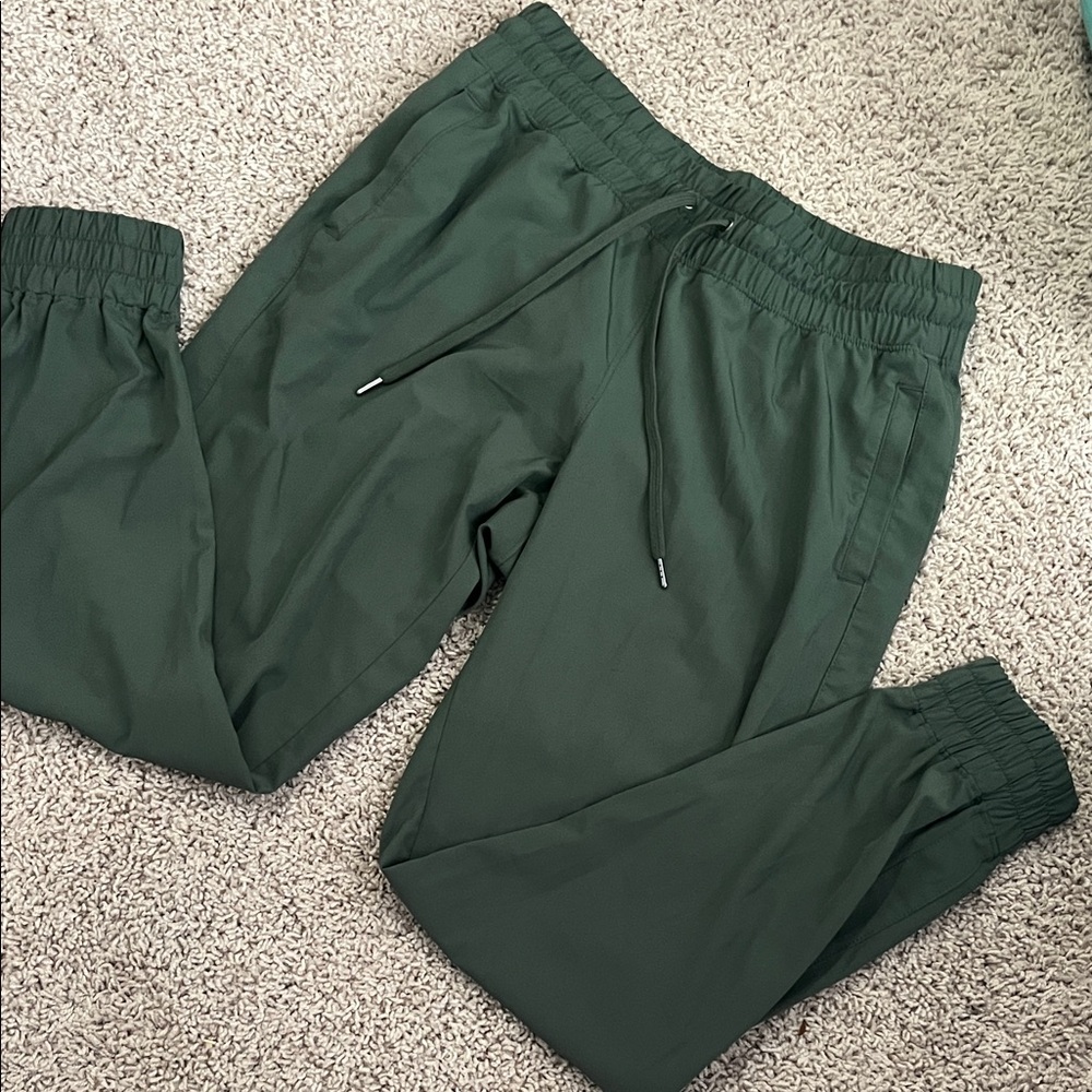 Women’s Green Hiking/Workout Pants
